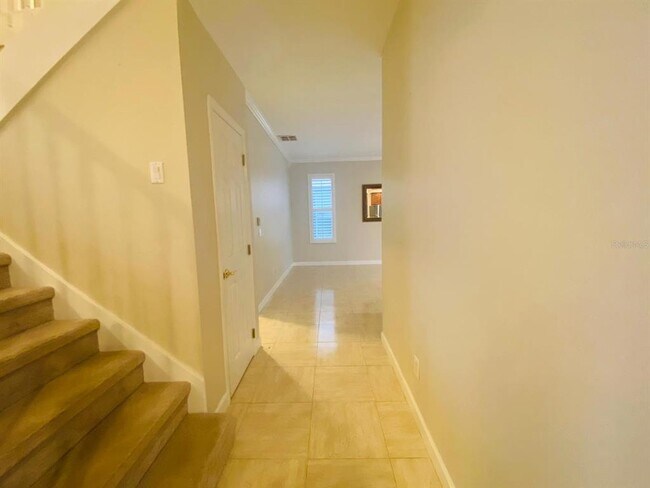 Building Photo - 3838 Regents Way