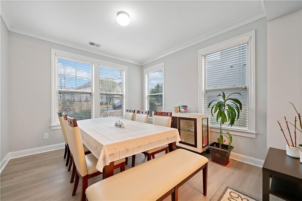 Building Photo - 5370 Breckinridge Ln