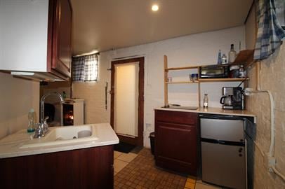 Building Photo - 811 E Pleasant St