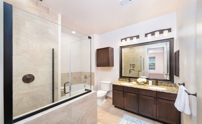 Building Photo - Now Leasing: ½ Month FREE Rent Available