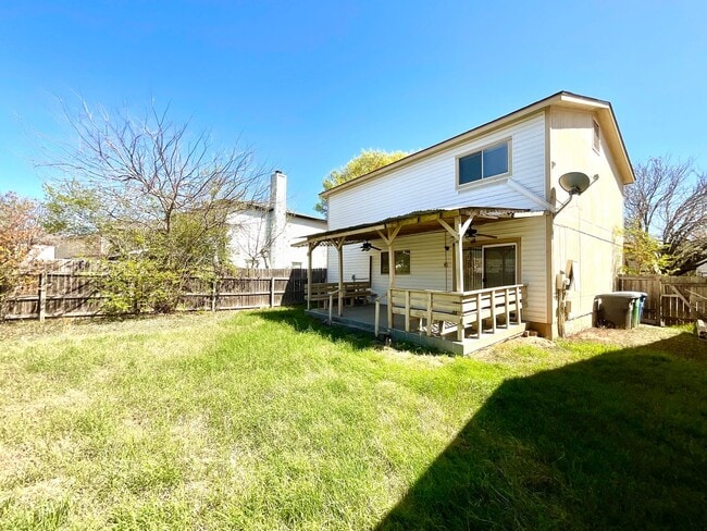 Building Photo - 3BD/2.5BA Dover Ridge Home Near 1604 – No Carpet, Fenced Yard & Covered Patio!