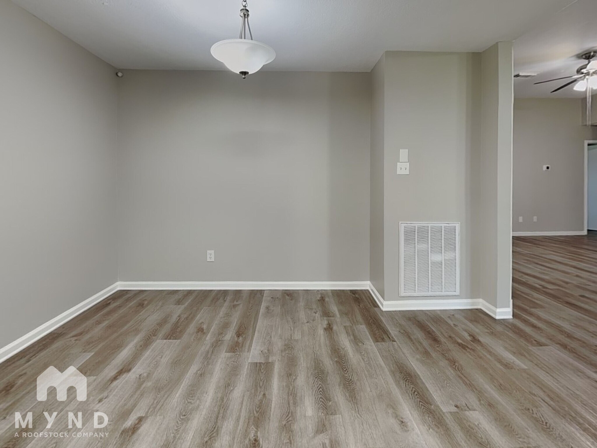 Building Photo - 19806 Azalea Valley Dr