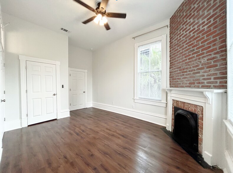 Building Photo - 414 E Gwinnett St