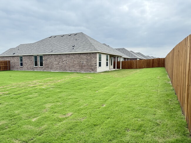 Building Photo - 500 Ml Trce Wy
