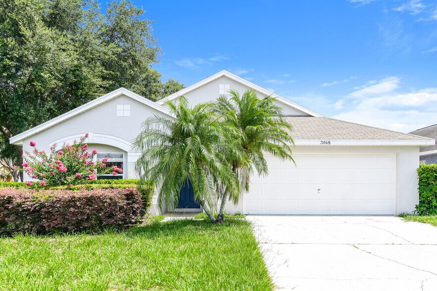 Primary Photo - 3048 Merlot Way