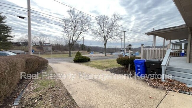 Building Photo - 1038 Ohio Ave