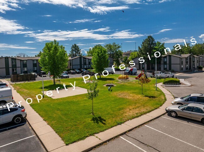 Building Photo - Wind River Apartment