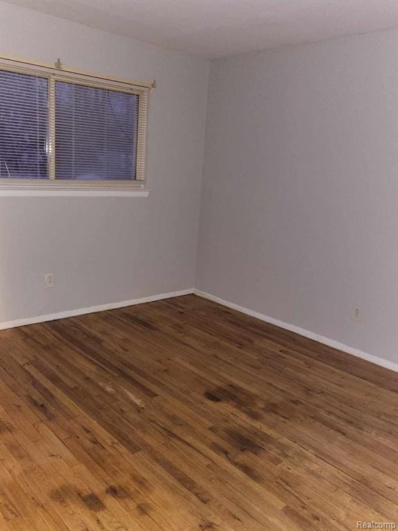 Building Photo - 1342 S Linville Ave