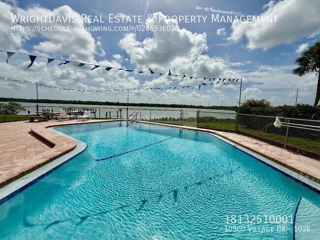 Building Photo - 10500 Village Dr