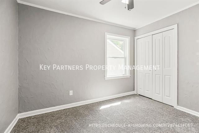 Building Photo - 7517 Rainbow Dr