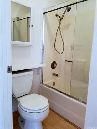 Building Photo - 18 Via Terrano