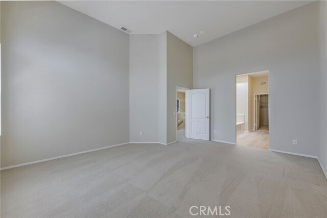 Building Photo - 308 S San Vicente Ln