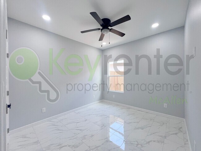 Building Photo - 3bed/2bath Apartment in Edinburg.  Don't M...