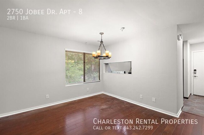 Building Photo - 2750 Jobee Dr