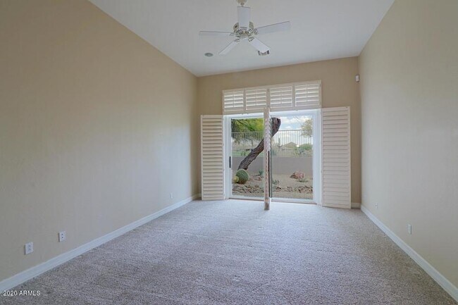 Building Photo - 9311 E Cavalry Dr