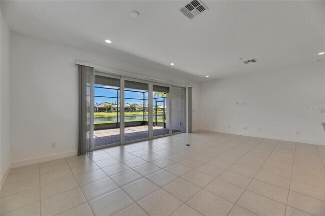 Building Photo - 4915 Sienna Isles Ave