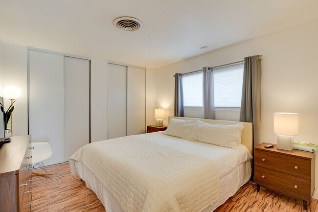Building Photo - CUTE HOME IN 89169