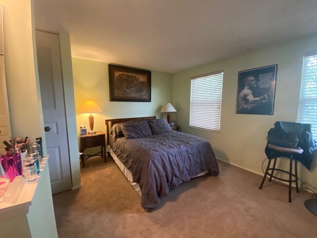 Building Photo - Bridgeville - 2 Bedroom, 1.5 Bathroom Town...