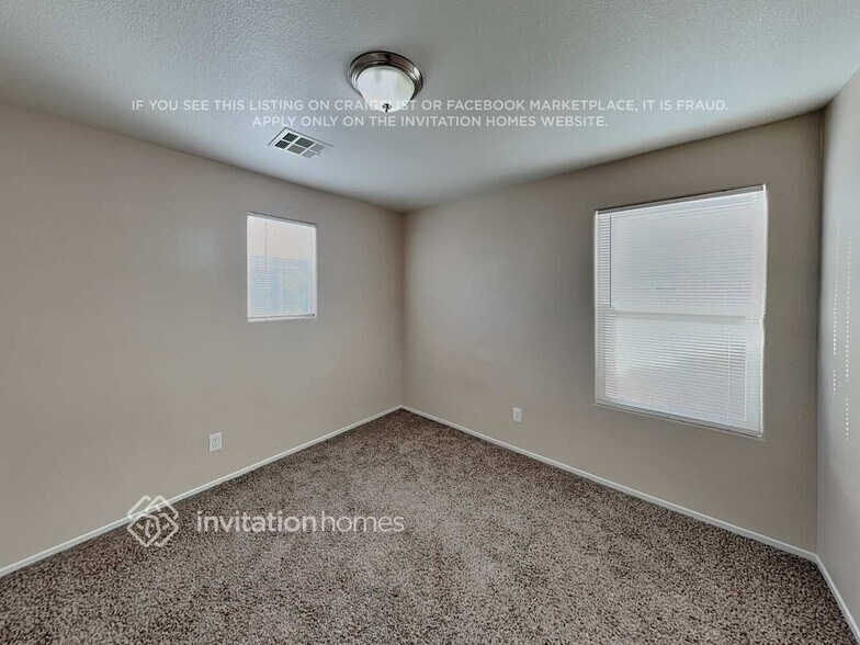 Building Photo - 9334 Shawnee Mission Ave