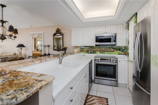 Building Photo - 6849 Grenadier Blvd