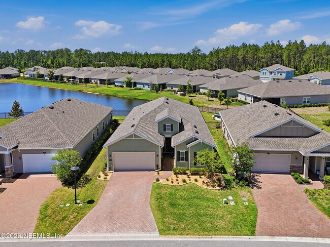 Building Photo - 75435 Sunberry Dr