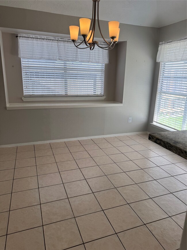 Building Photo - 2602 Grand Teton Dr