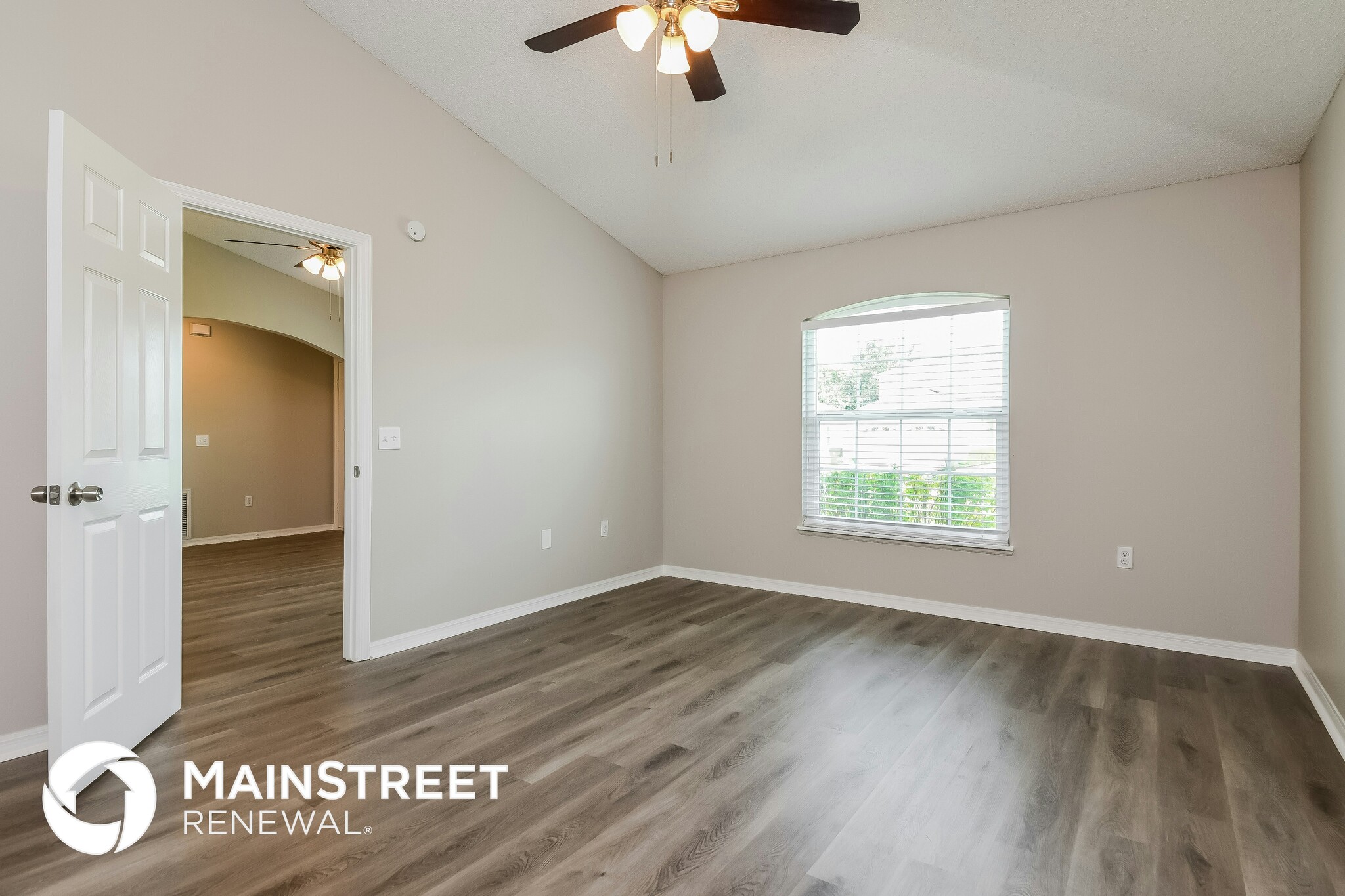 Building Photo - 1101 Munster Ct