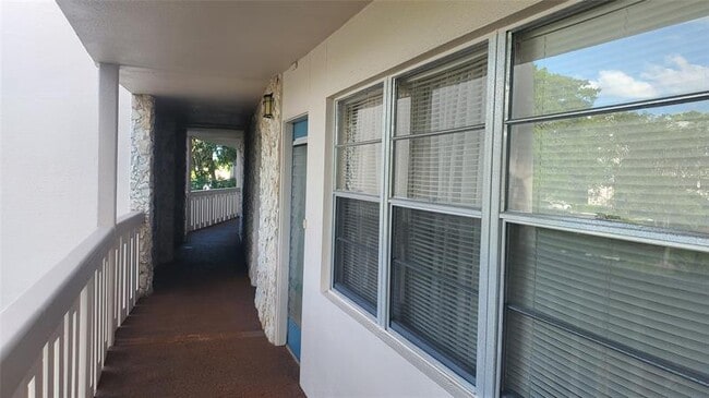 Building Photo - 2002 Granada Dr