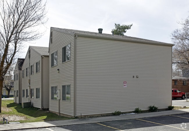 Primary Photo - Normandie and Osmond Heights Apartments