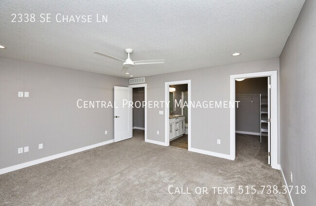 Building Photo - 2338 SE Chayse Ln