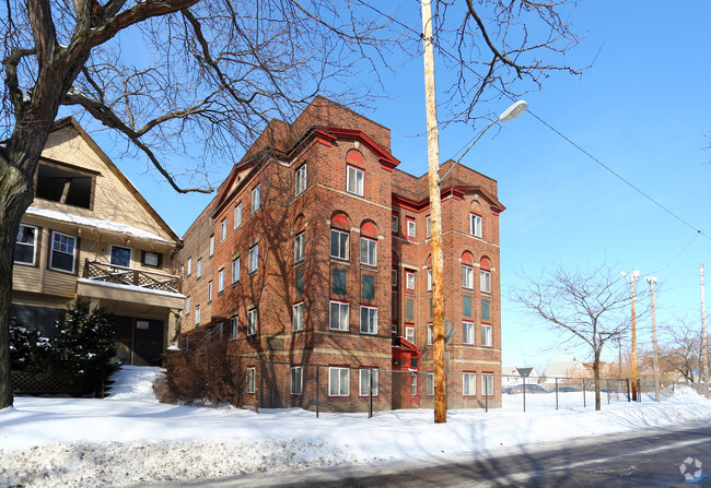 Building Photo - Park 85 Apartments