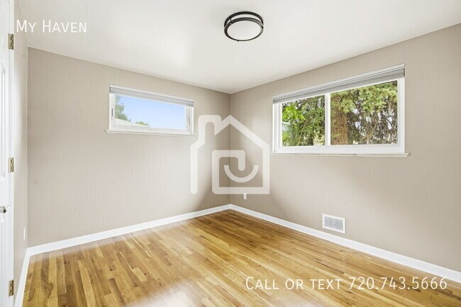 Building Photo - 2567 S Stuart St