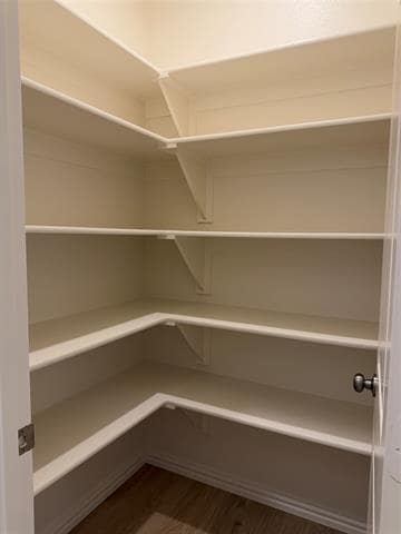 Building Photo - 8840 Magnet Dr