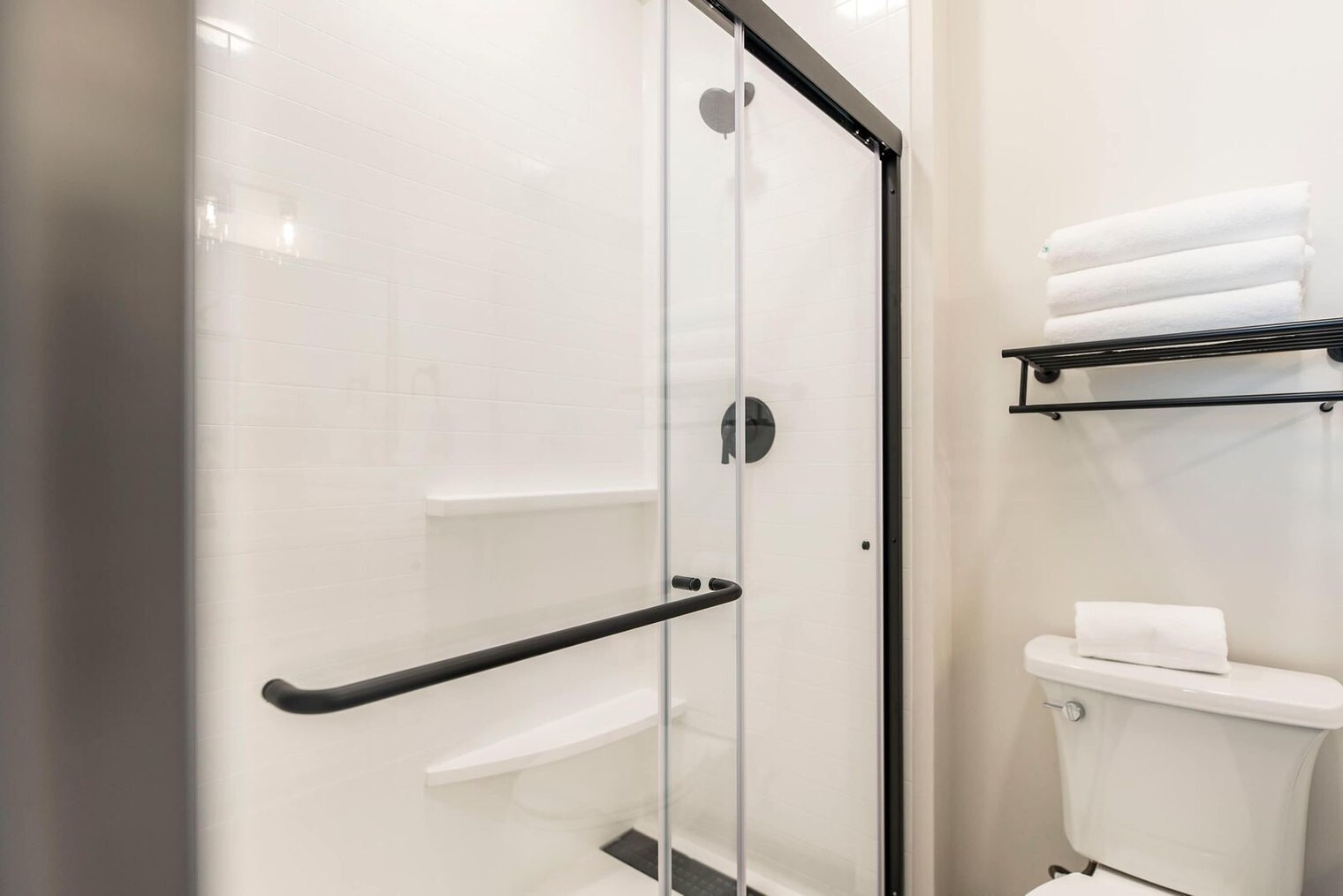 Building Photo - 781 Spring St