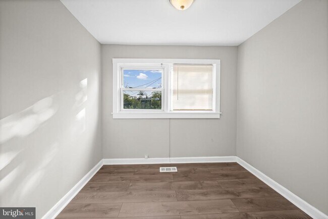 Building Photo - 4801 Cordelia Ave