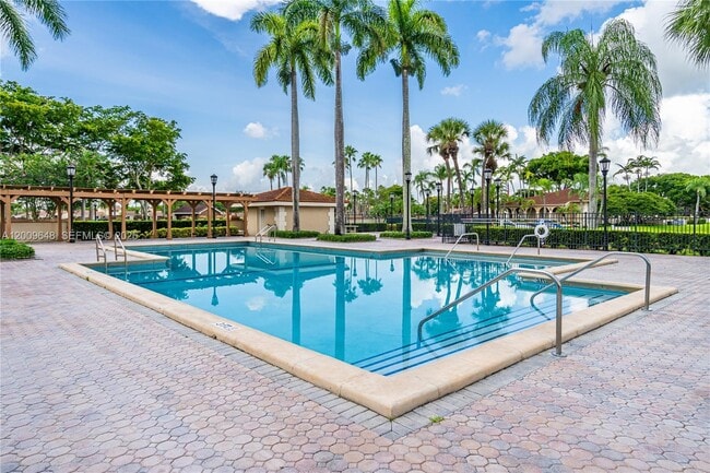 Building Photo - 18206 Mediterranean Blvd