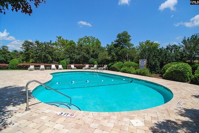 Building Photo - 100 Sunset Blvd