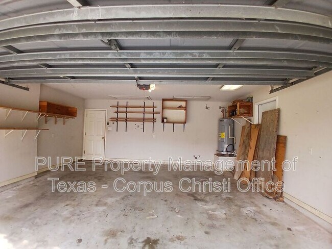 Building Photo - 7609 Cold Springs Dr