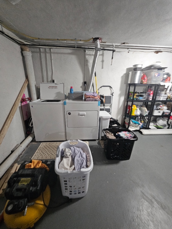 Building Photo - 8 Lee St