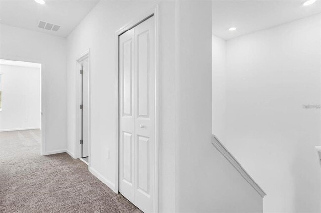 Building Photo - 353 Bogey Dr
