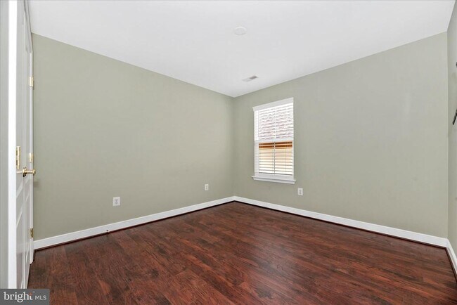 Building Photo - 3907 Braveheart Cir