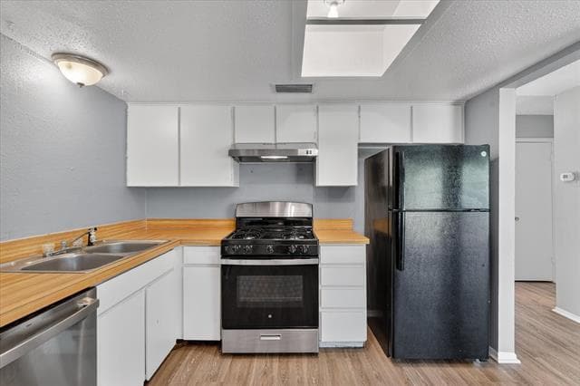 Building Photo - 1406 Yukon Dr