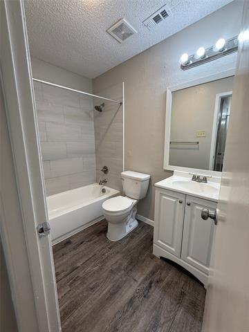 Building Photo - 814 Villa Ridge Dr