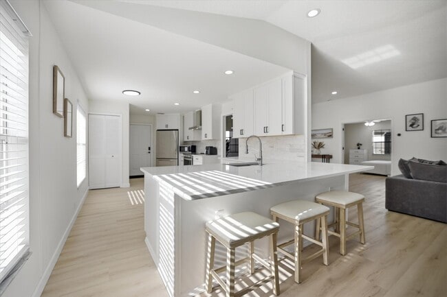 Building Photo - 5829 Fairwoods Cir