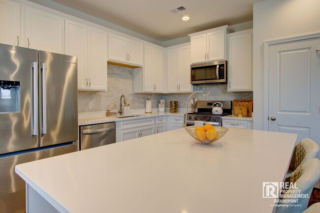 Building Photo - 357 Chapman Cir