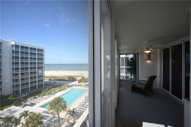 Building Photo - 7146 Estero Blvd