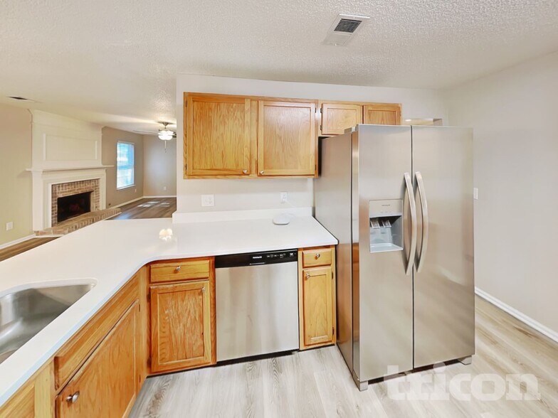 Building Photo - 14 Waterton Way