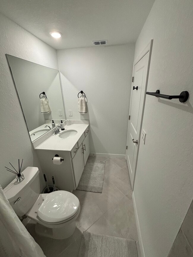 Building Photo - Terrace Condo Wellen Park Golf and Country Club