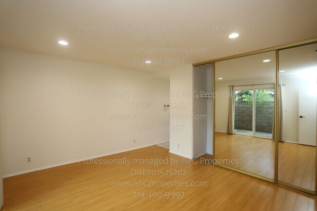 Building Photo - 8229 Woodland Dr