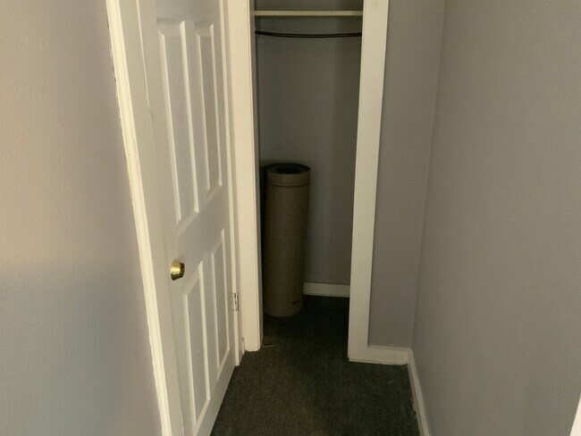 Coat Closet - 582 N Volusia Ave